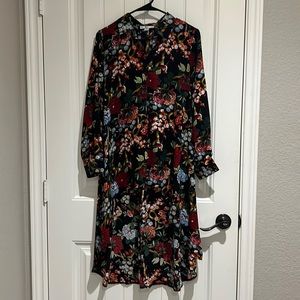 Floral long sleeve blouse NWOT
